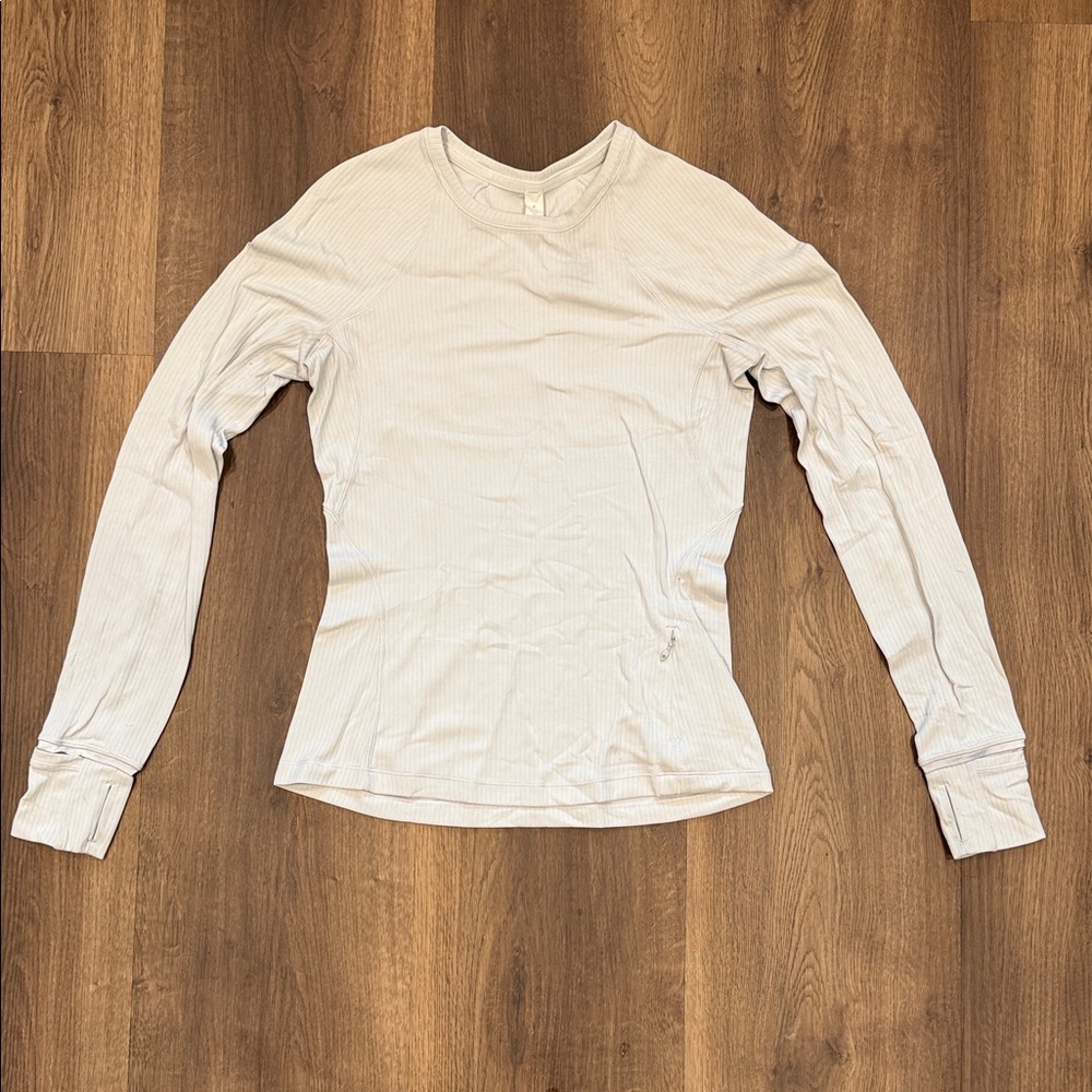 Lululemon Athletica Light Gray Long Sleeve Tee